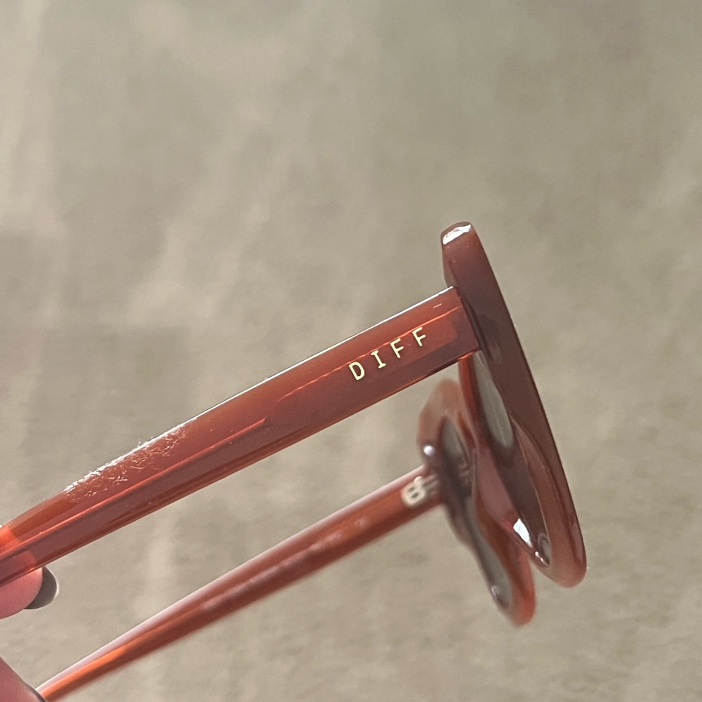 Diff Sunglasses - image 3